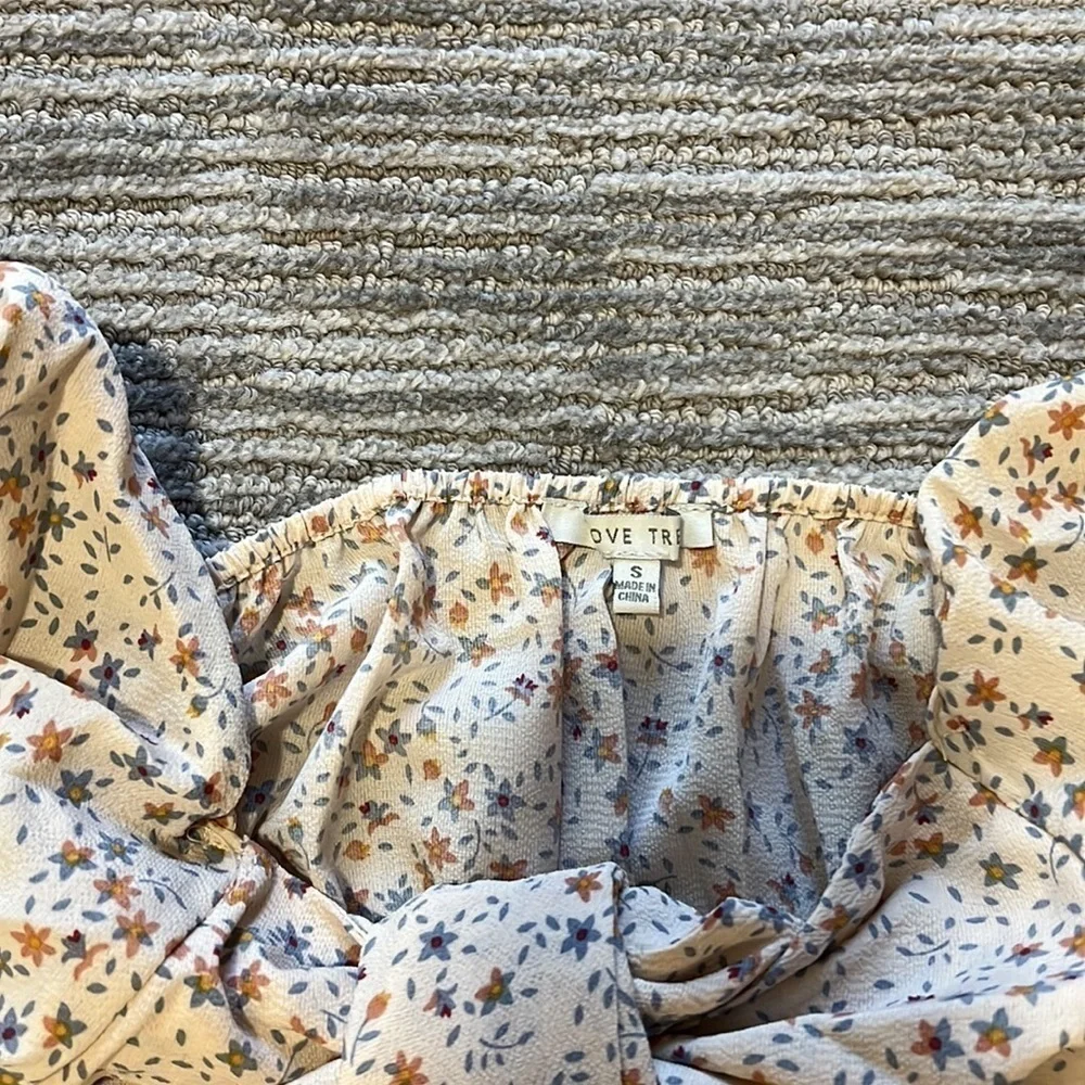 NWOT Love Tree Cropped Tie Top w/ Ruffle Skirt - Picture 3 of 6